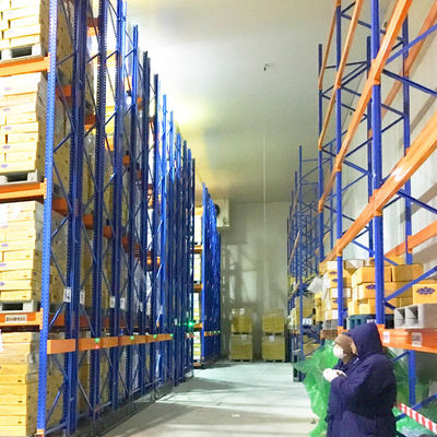 Râtelier mobile électrique à guidage sur rail, type ouvert, pour entrepôt