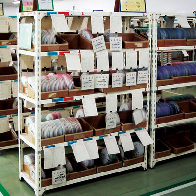 Étagères légères Ange étagère en fer Carton boîte de rangement étagère longue portée étagère entrepôt étagère de rangement
