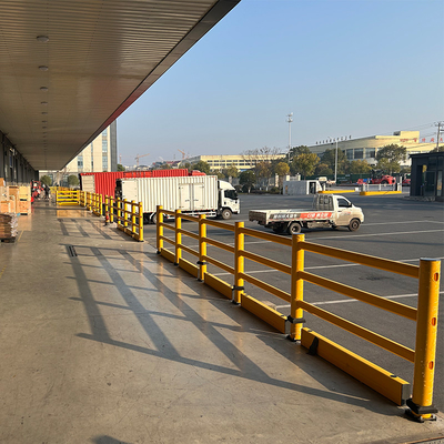 Plateforme d'entrepôt Protecteur anti-collision barrière de sécurité garde-corps Porte coulissante