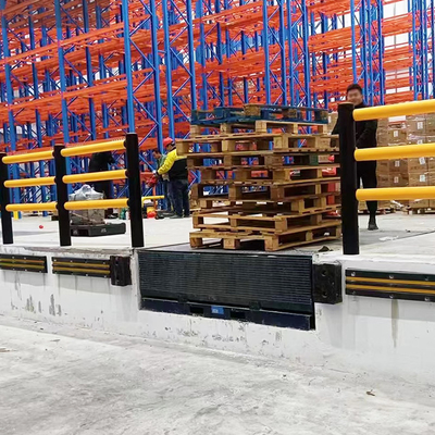 Plateforme d'entrepôt Protecteur anti-collision barrière de sécurité garde-corps Porte coulissante