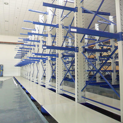 Systèmes de rayonnages à cantilever à profil long avec bras surplombant